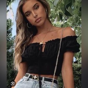 White Fox Boutique Gemini Off the Shoulder Crop (S)